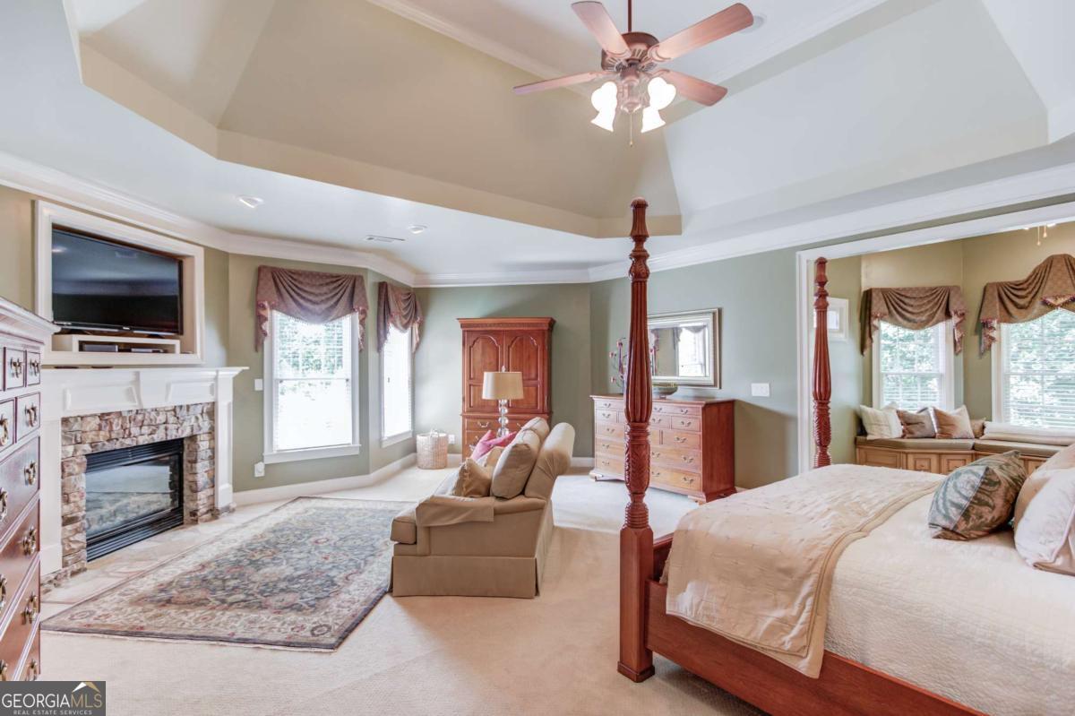 2450 Shumard Oak Drive Property Photo 35