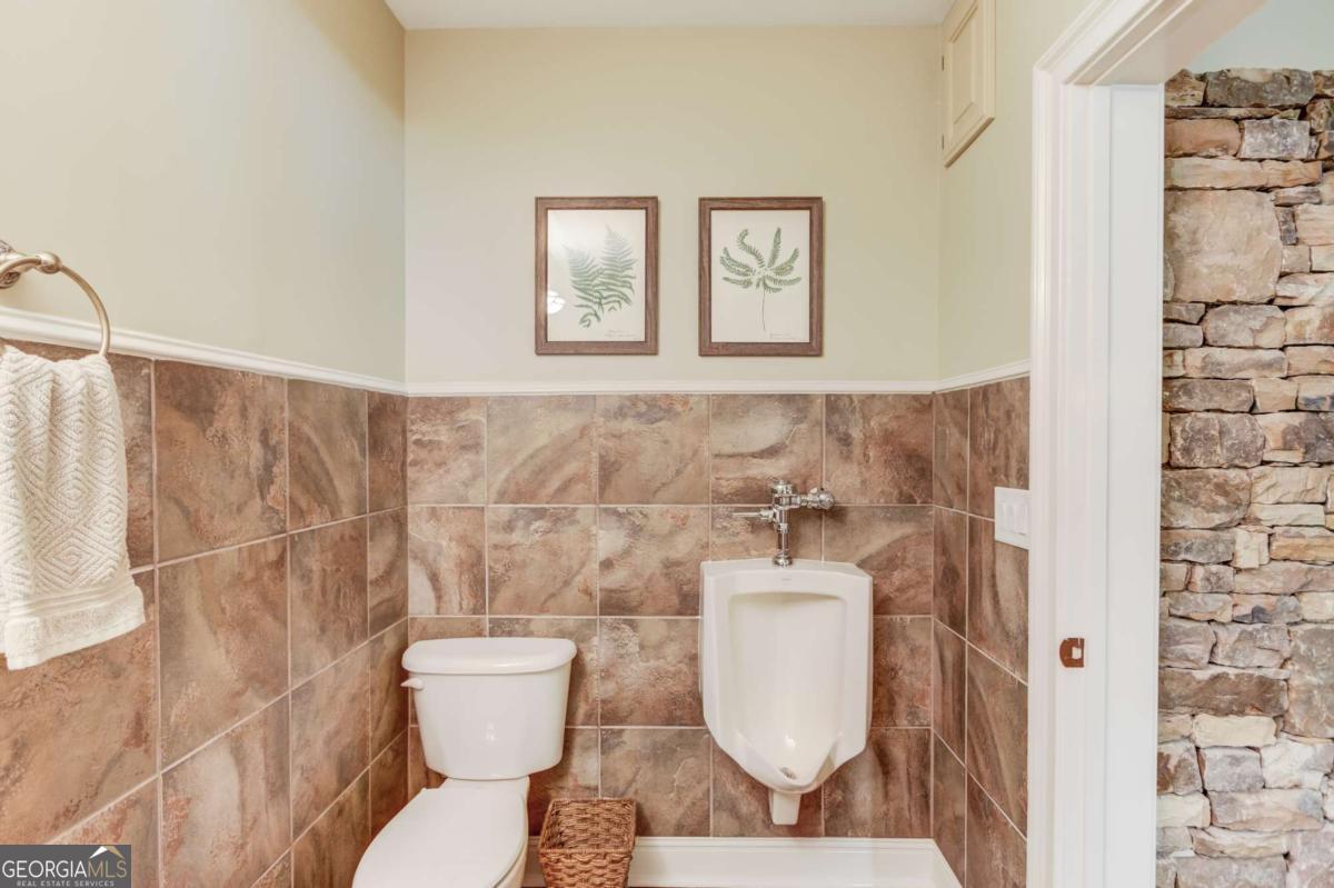 2450 Shumard Oak Drive Property Photo 63