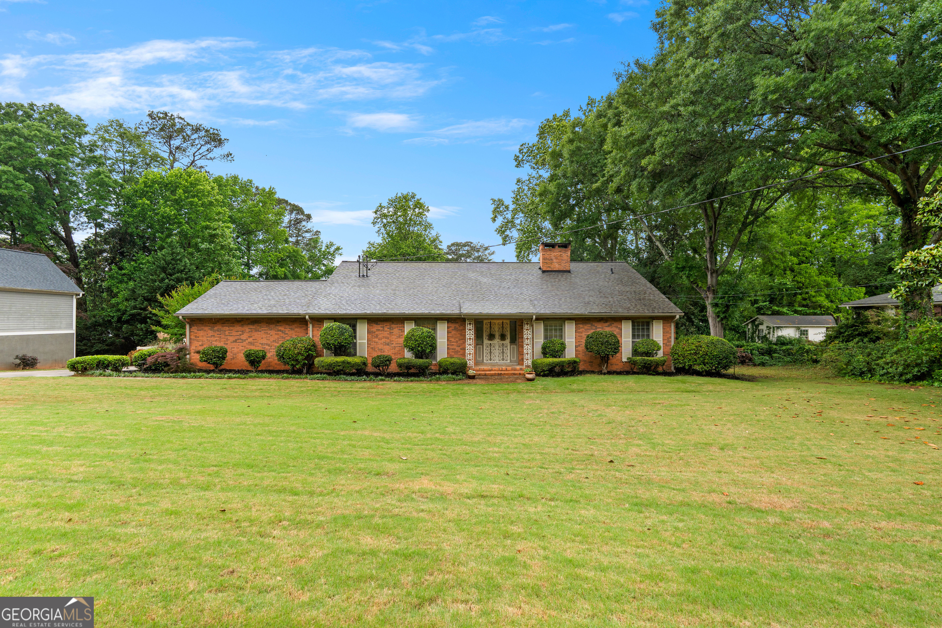 501 Pineview Terrace Property Photo 1