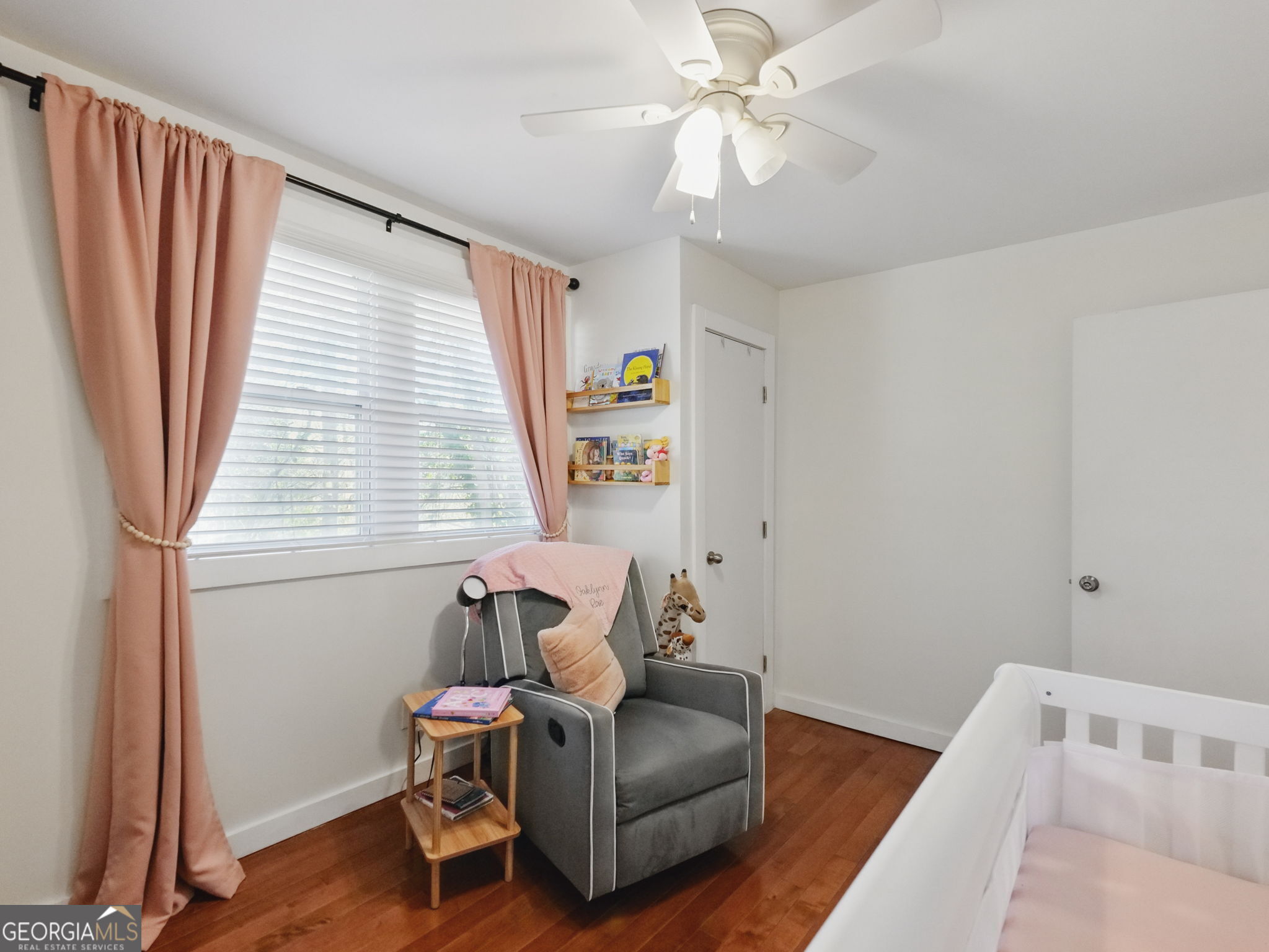 2093 Beverly Road Property Photo 10