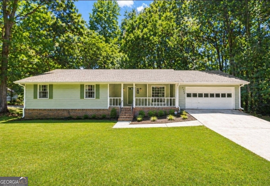 3406 Salem East Drive SE Property Photo 1