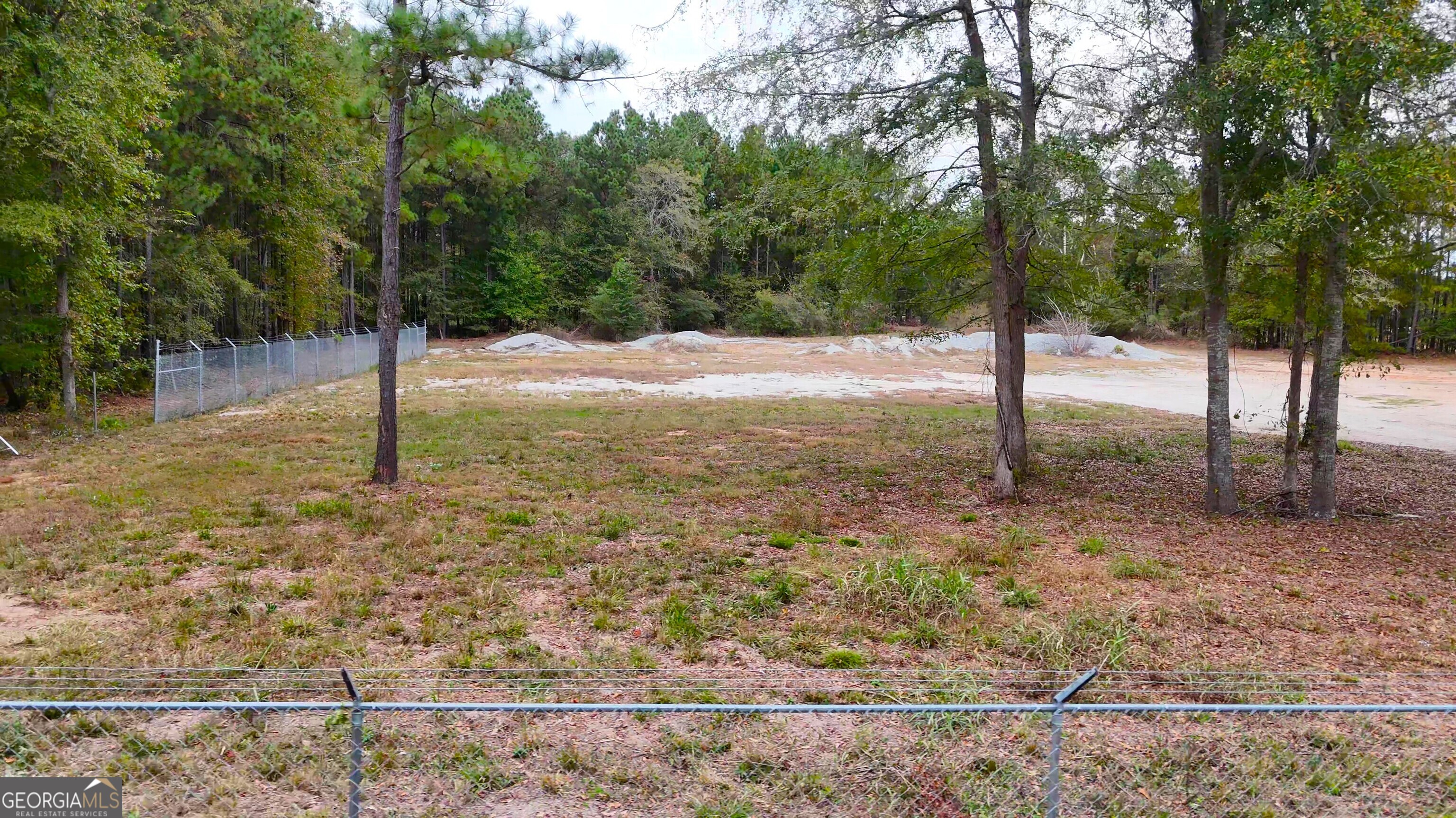 137 Jackson Lake Road Property Photo 7