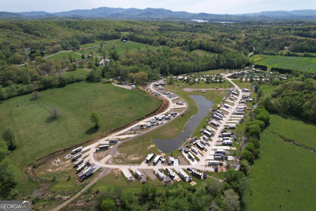 160 Mountain Meadows Circle Property Photo 11