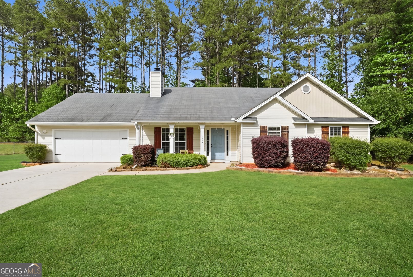 1554 Montana Court Property Photo 1