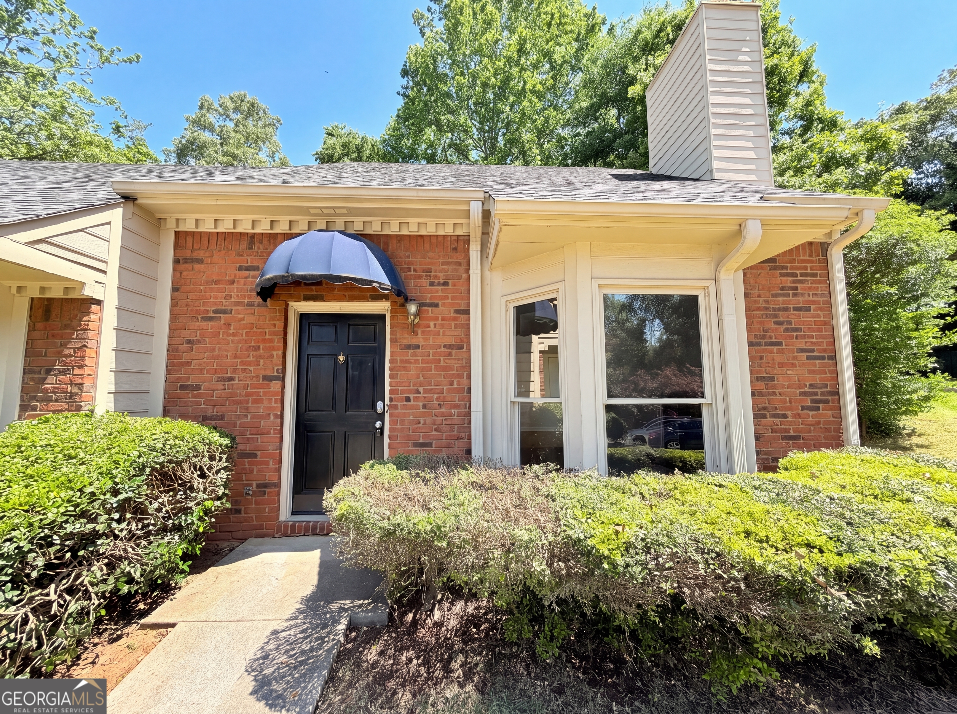 1150 Magnolia Way SE Property Photo 1