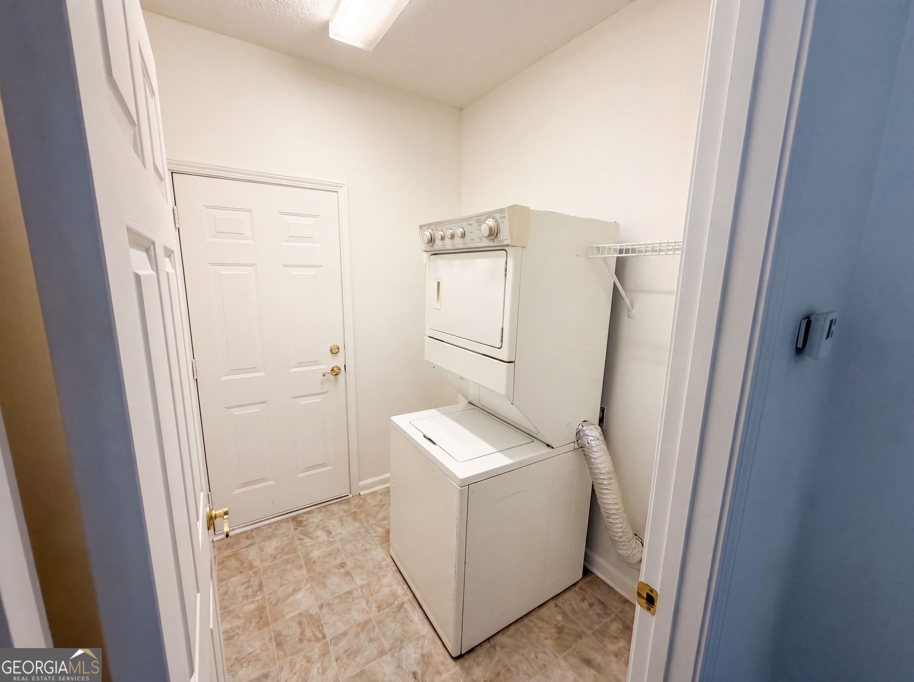 64 Garden Grove Property Photo 11