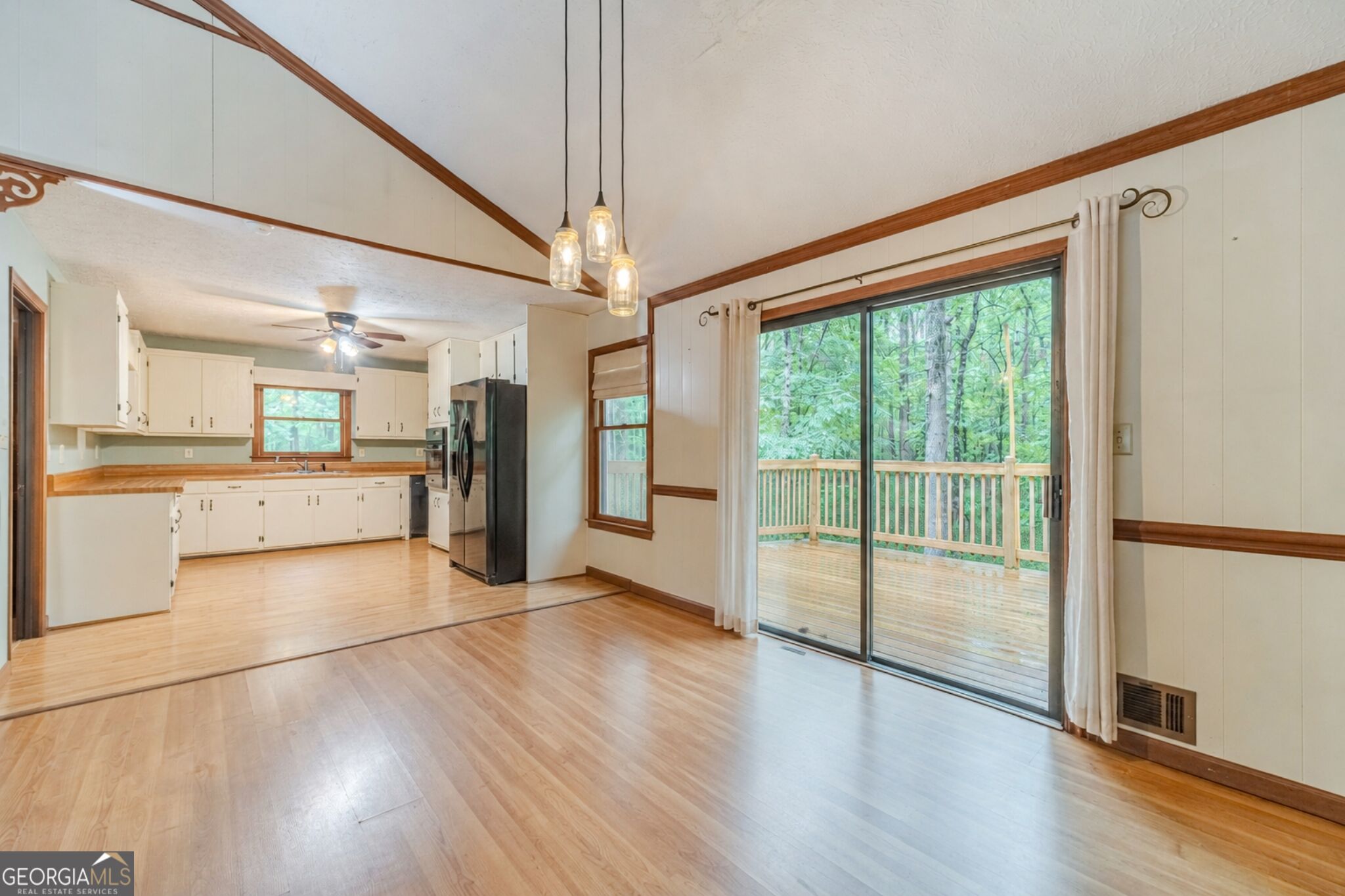 3661 Pennington Drive Se Property Photo 7