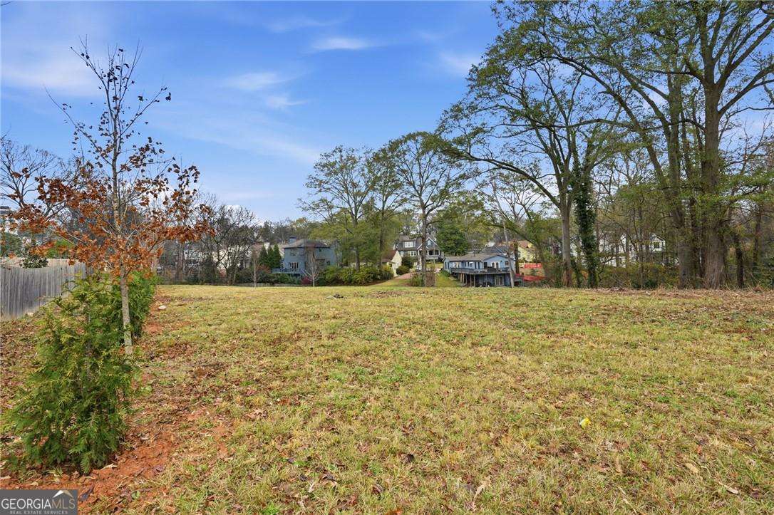 448 E Lake Drive Property Photo 6