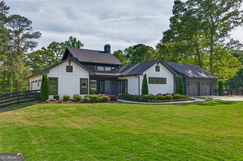 598 Roper Road Property Photo 1