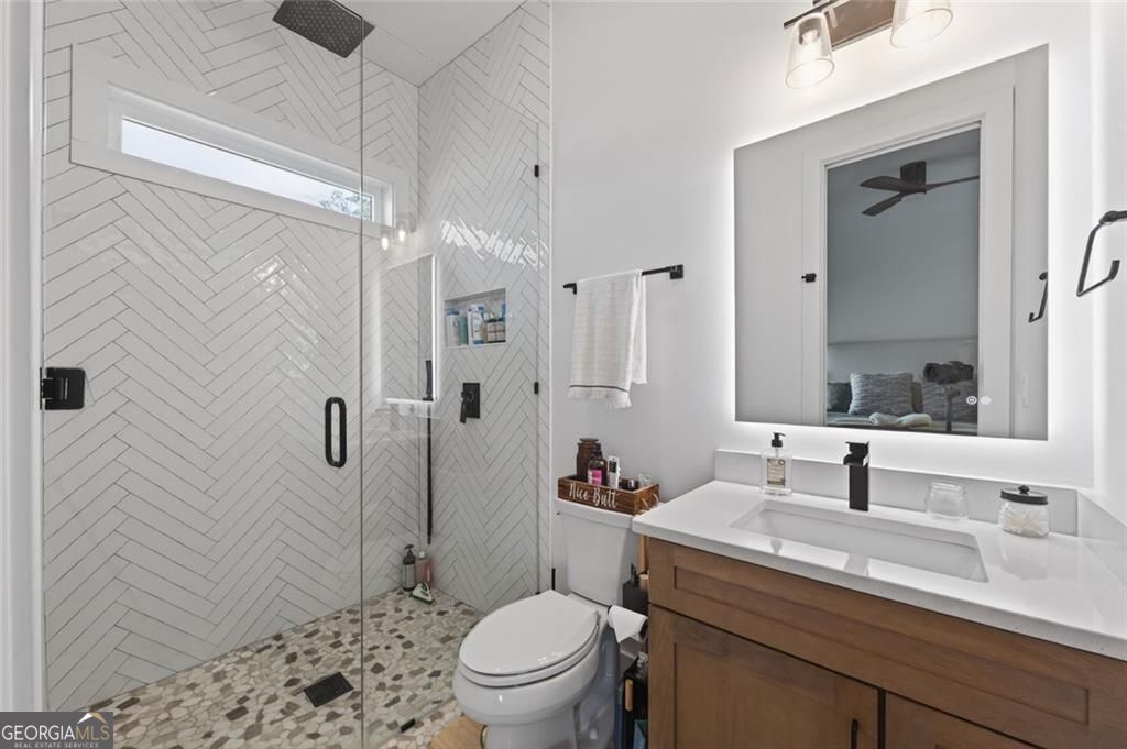 598 Roper Road Property Photo 28