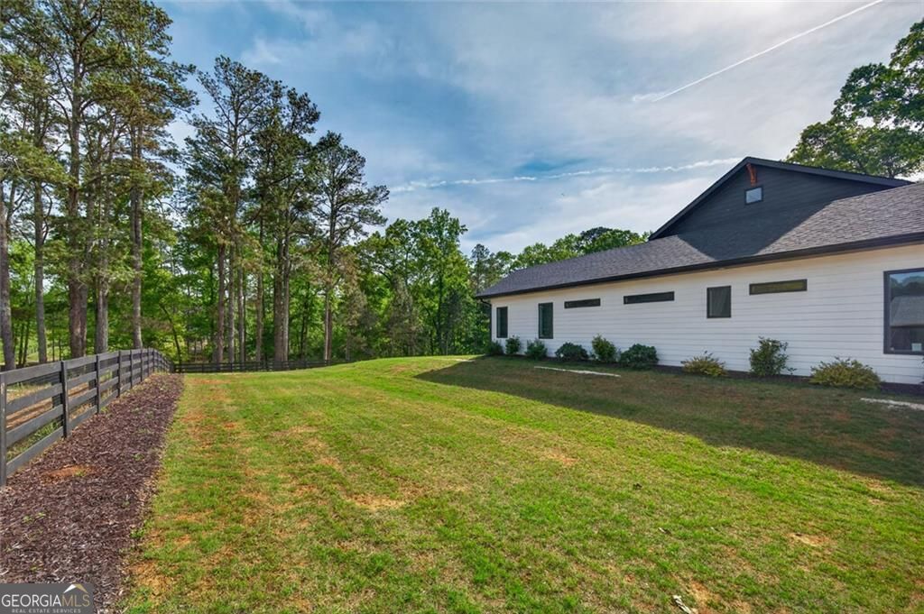 598 Roper Road Property Photo 41