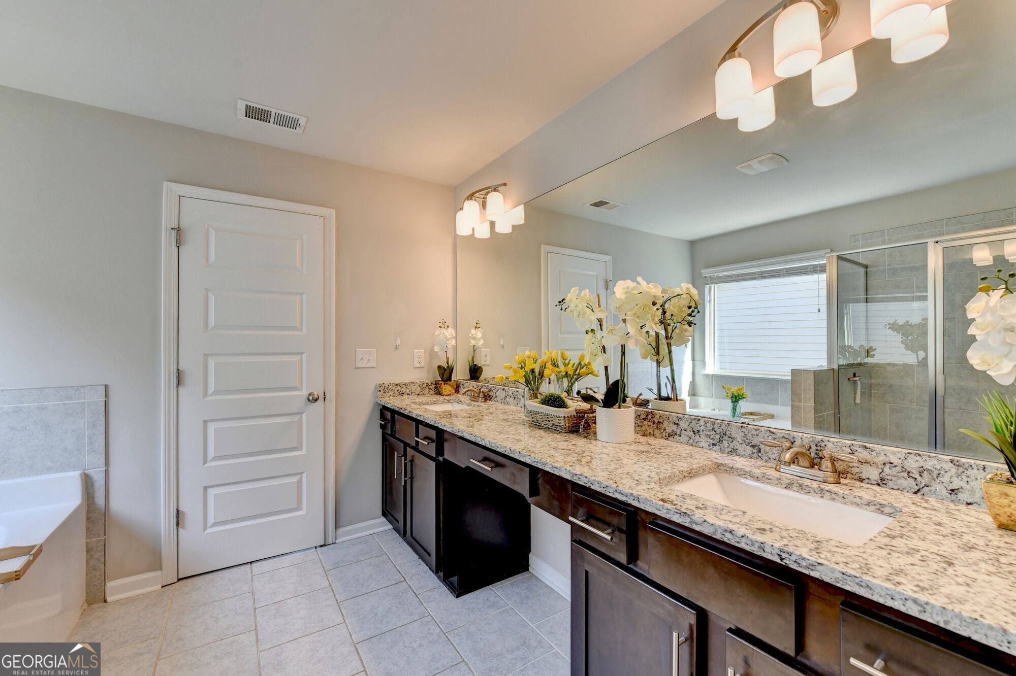 2744 Shetley Creek Drive Property Photo 46