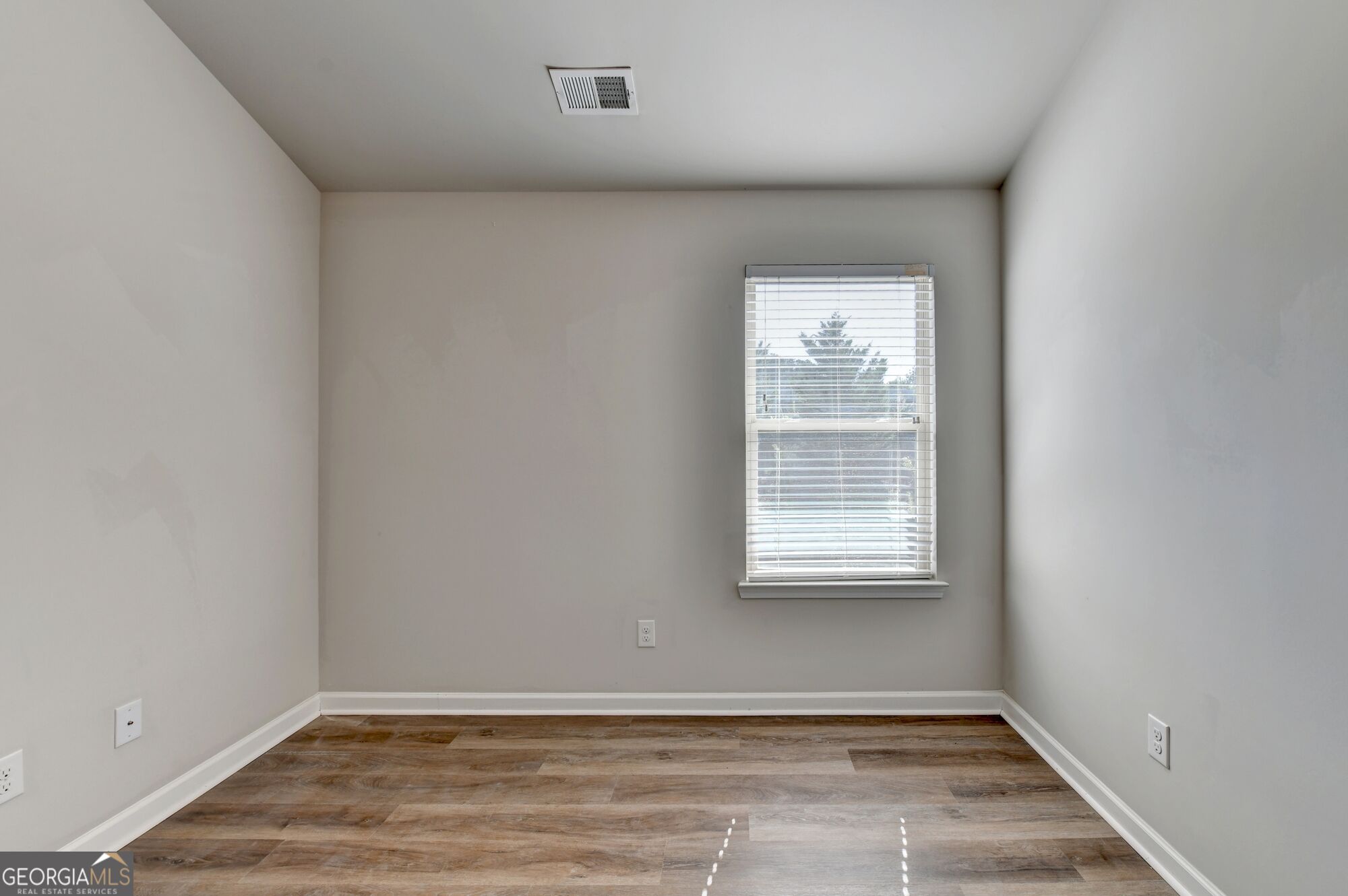 2744 Shetley Creek Drive Property Photo 53