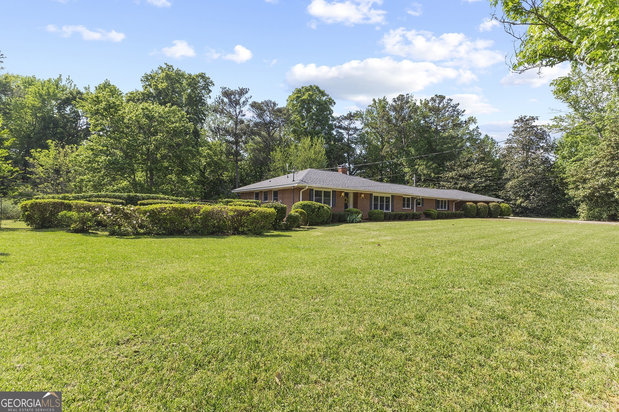 308 Cherokee Road Property Photo 1