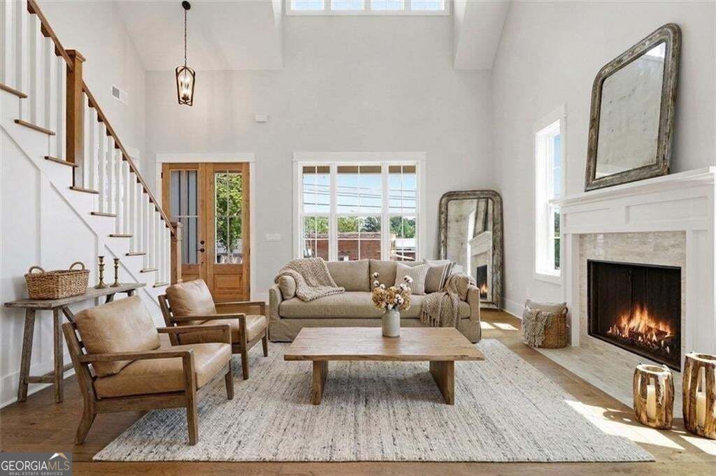 379 Old Canton Road Property Photo 12