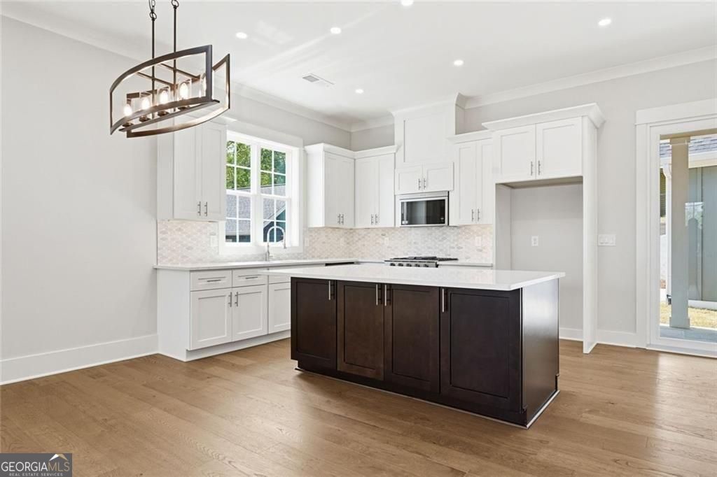 379 Old Canton Road Property Photo 17