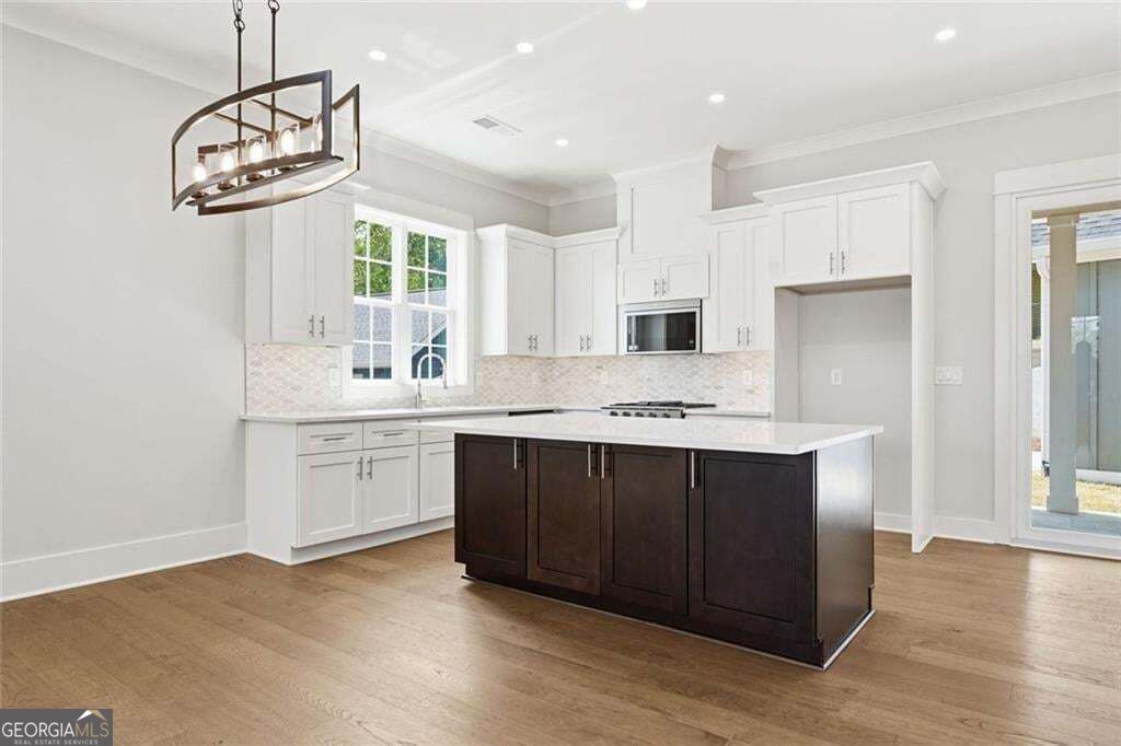 379 Old Canton Road Property Photo 17