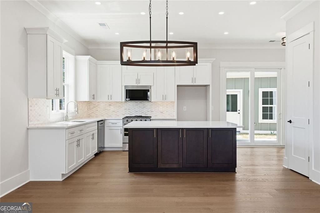 379 Old Canton Road Property Photo 19