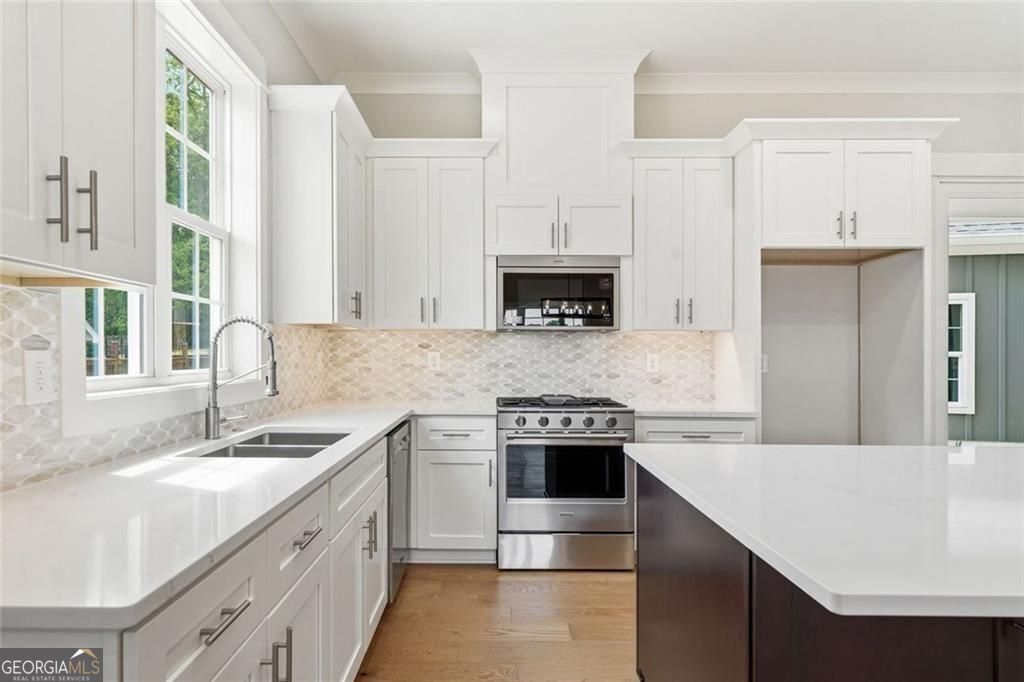 379 Old Canton Road Property Photo 23