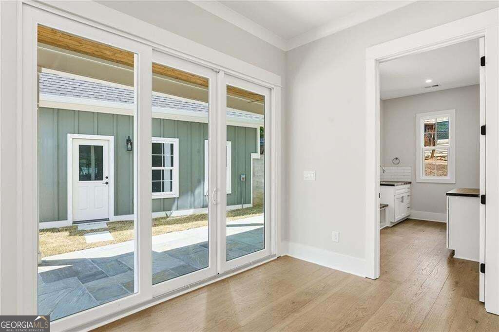 379 Old Canton Road Property Photo 26