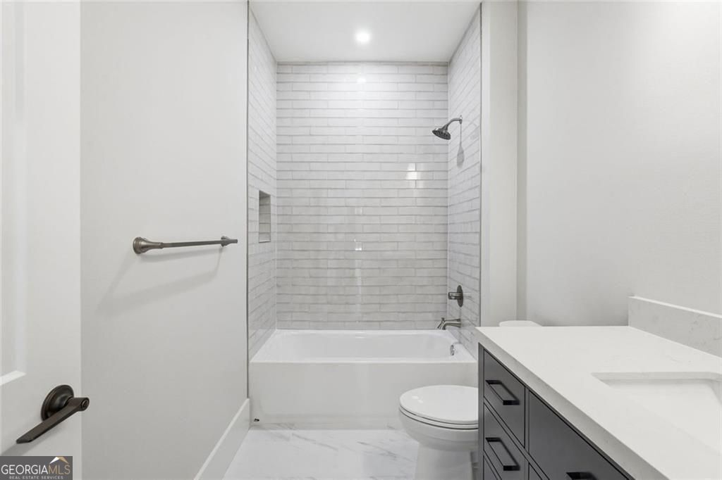379 Old Canton Road Property Photo 44