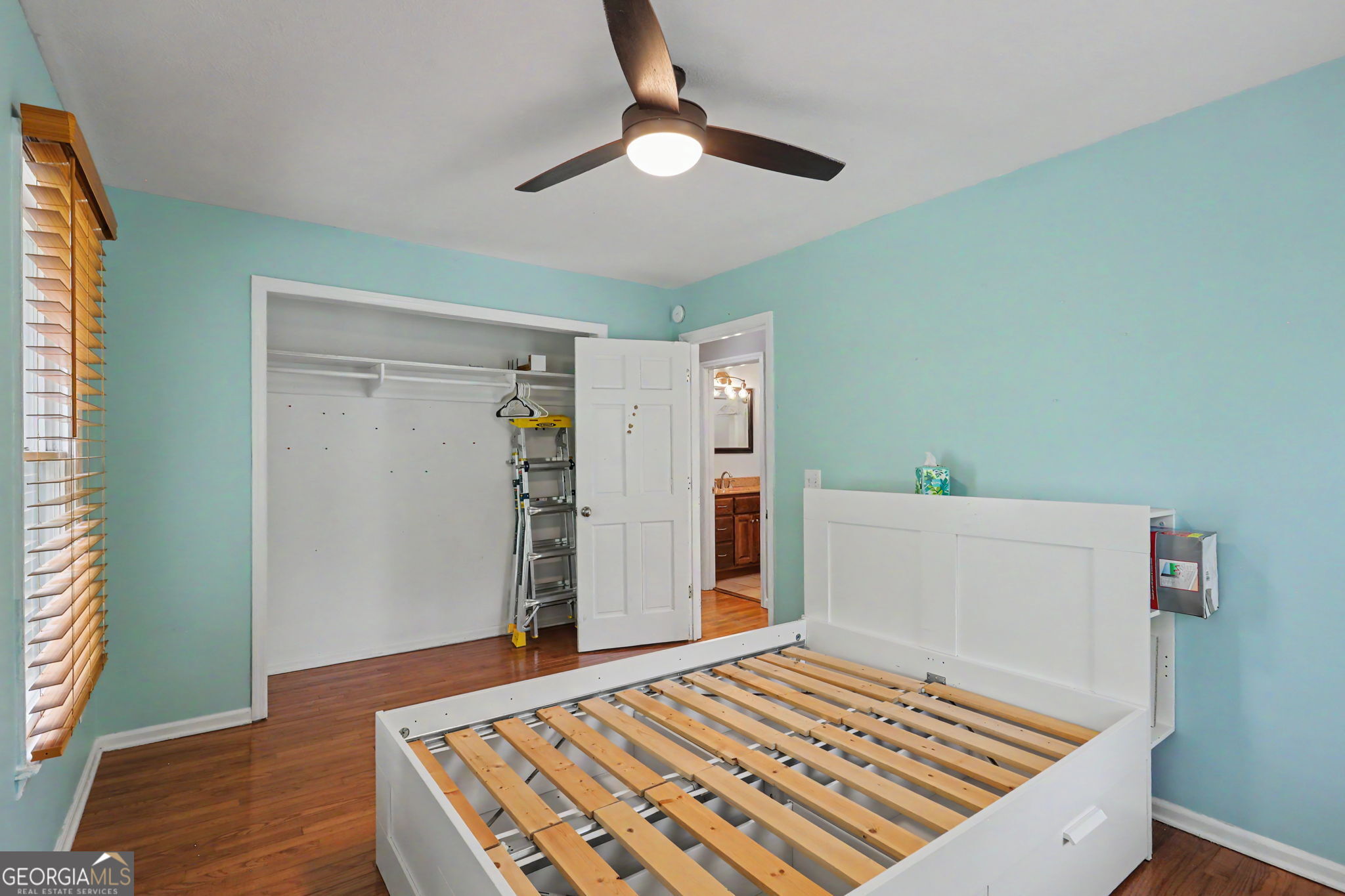 12 Chastain Road Property Photo 22