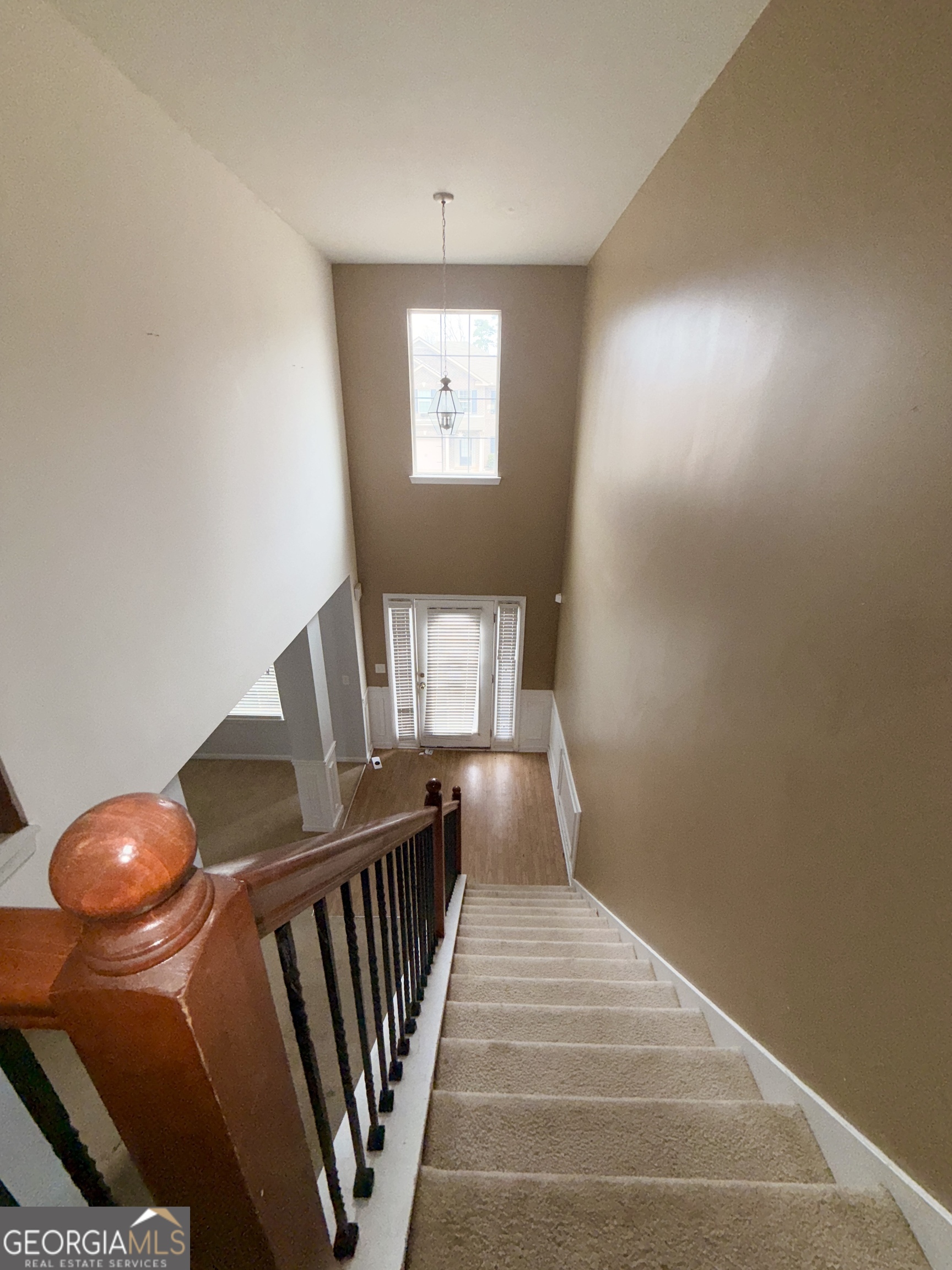 620 Superior Way Property Photo 2
