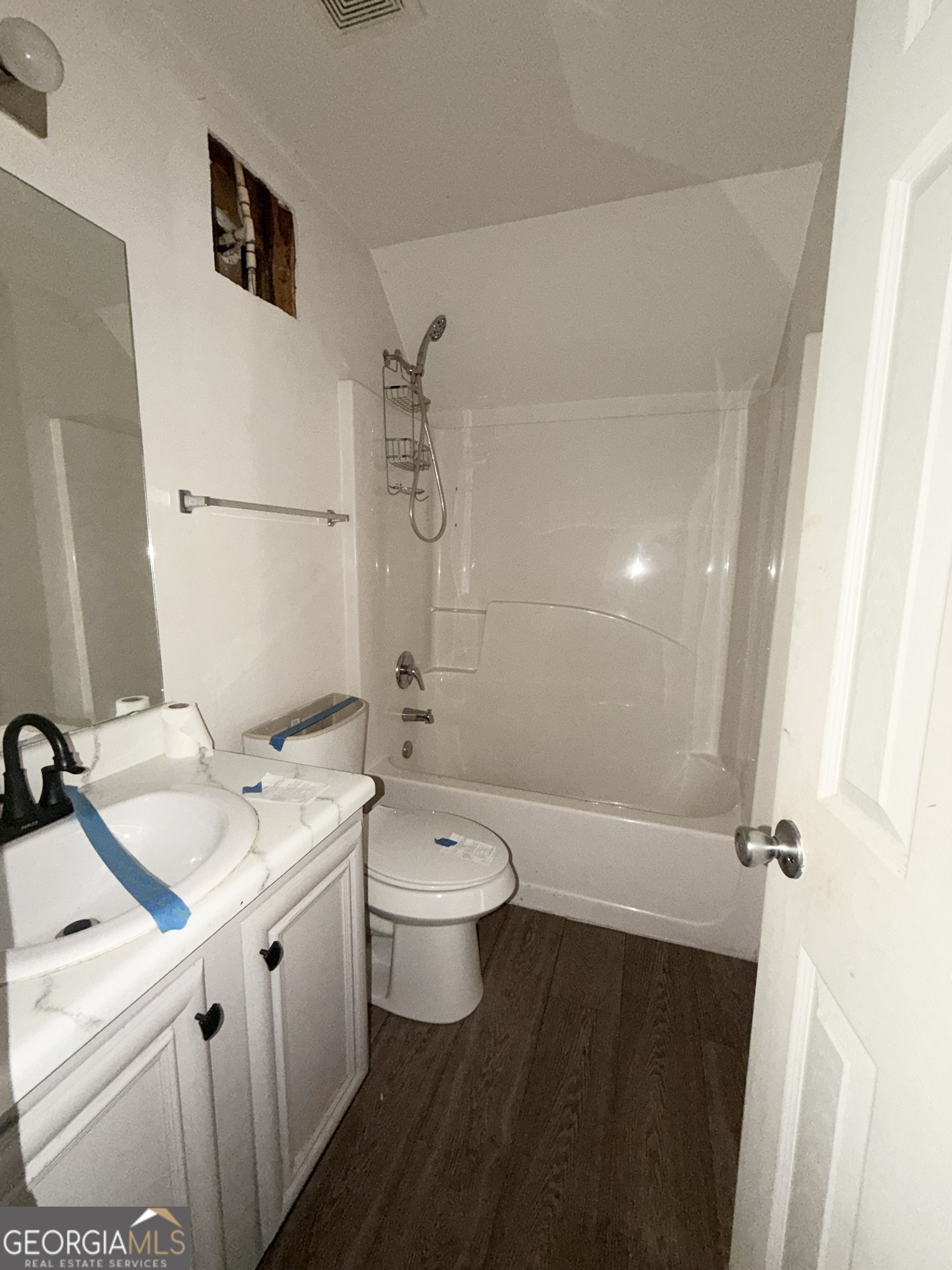 620 Superior Way Property Photo 5