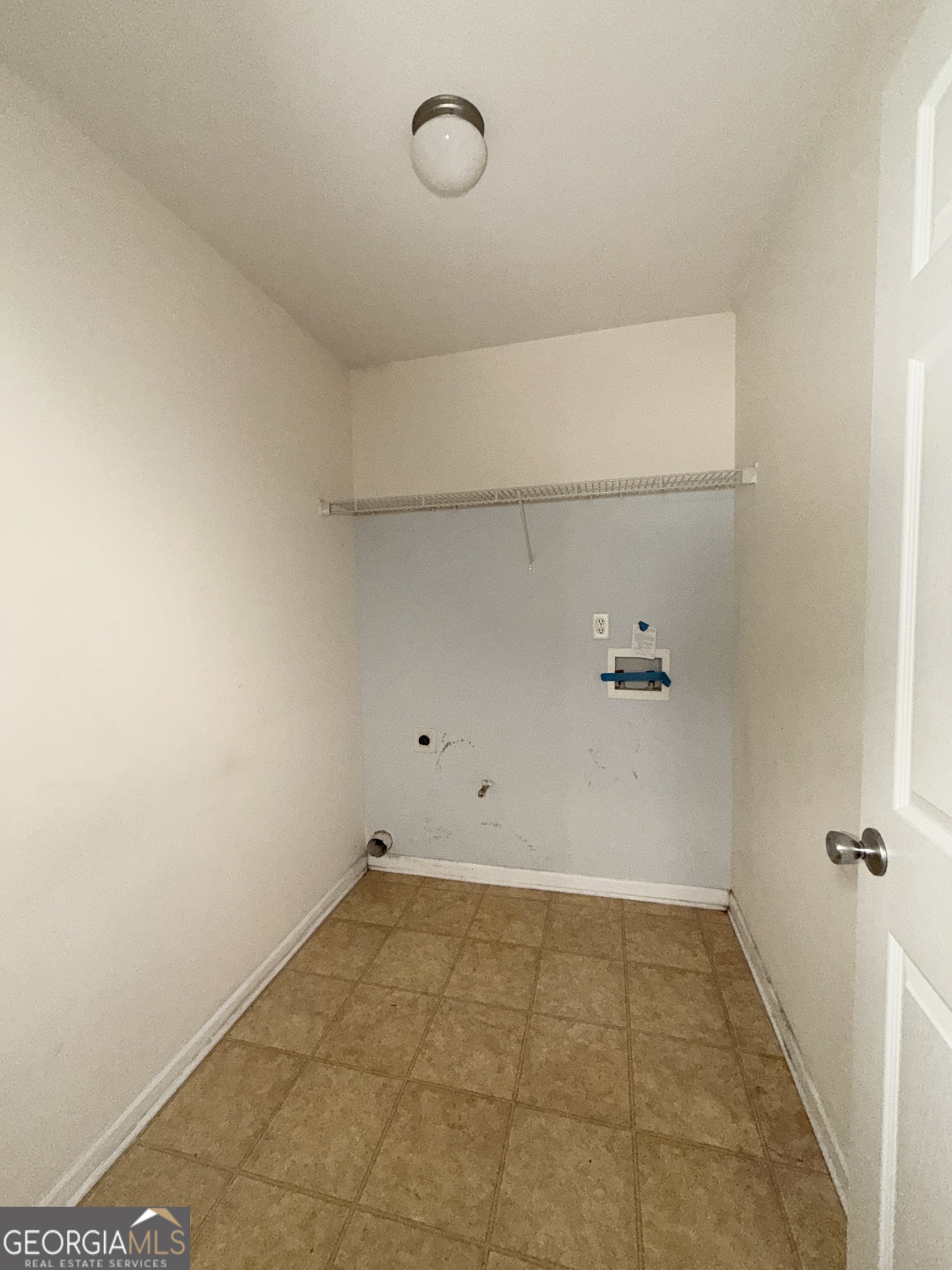 620 Superior Way Property Photo 14