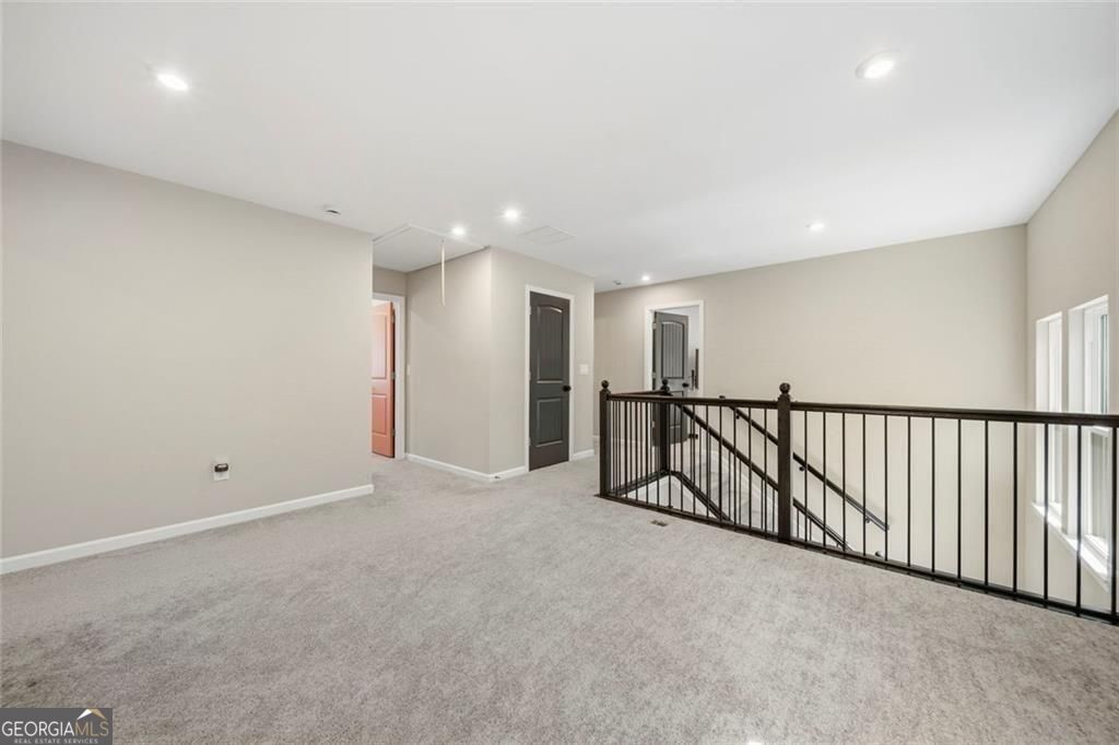 1547 Liberty Park Drive Property Photo 25