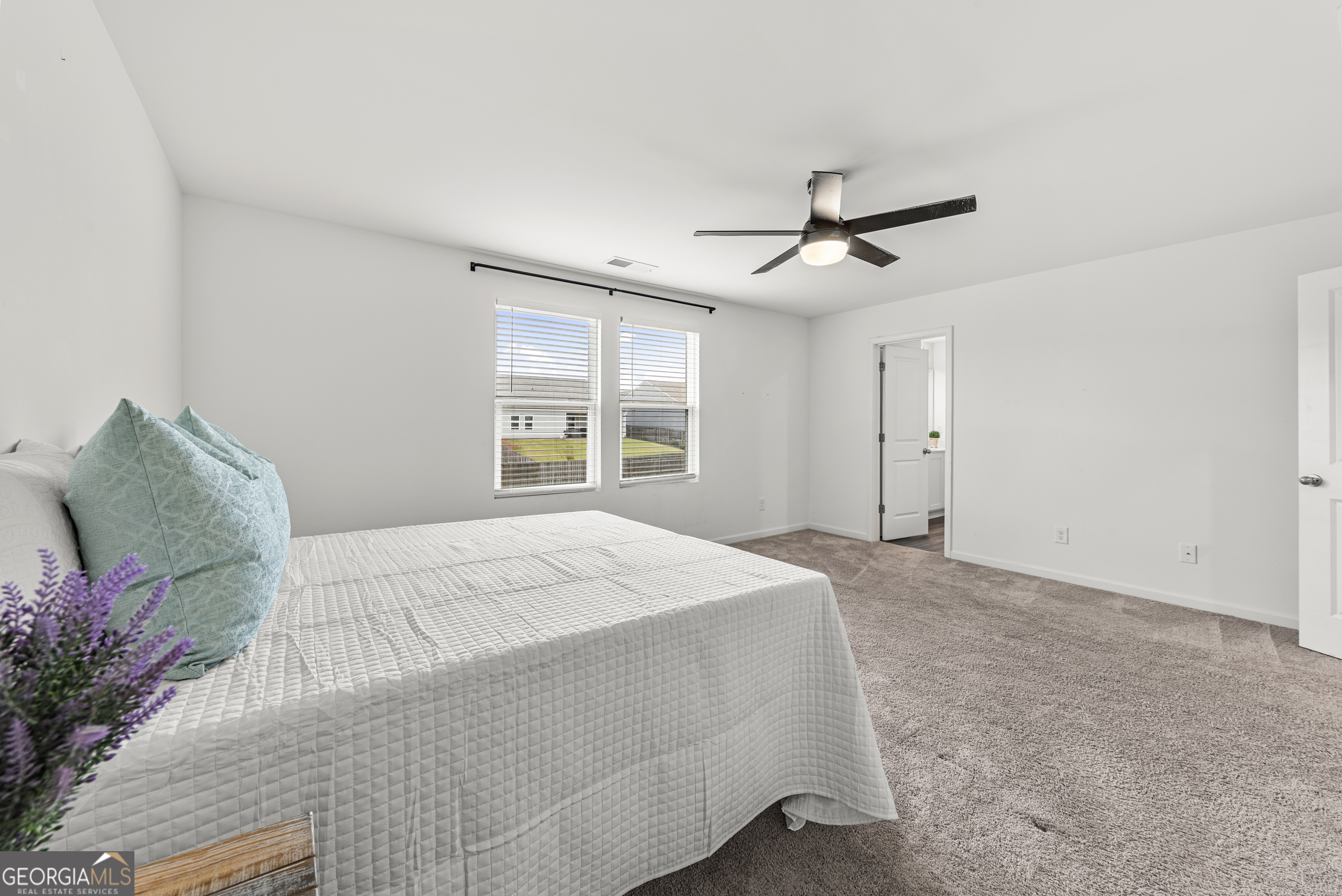 135 Ingle Drive Property Photo 14