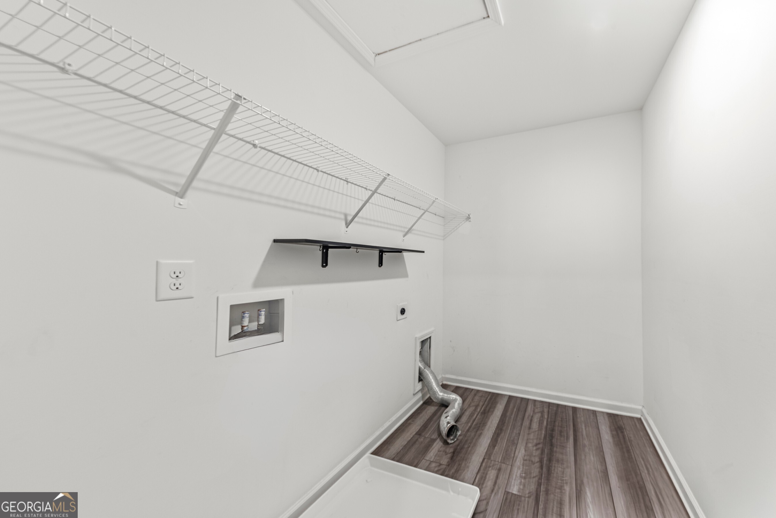 135 Ingle Drive Property Photo 19