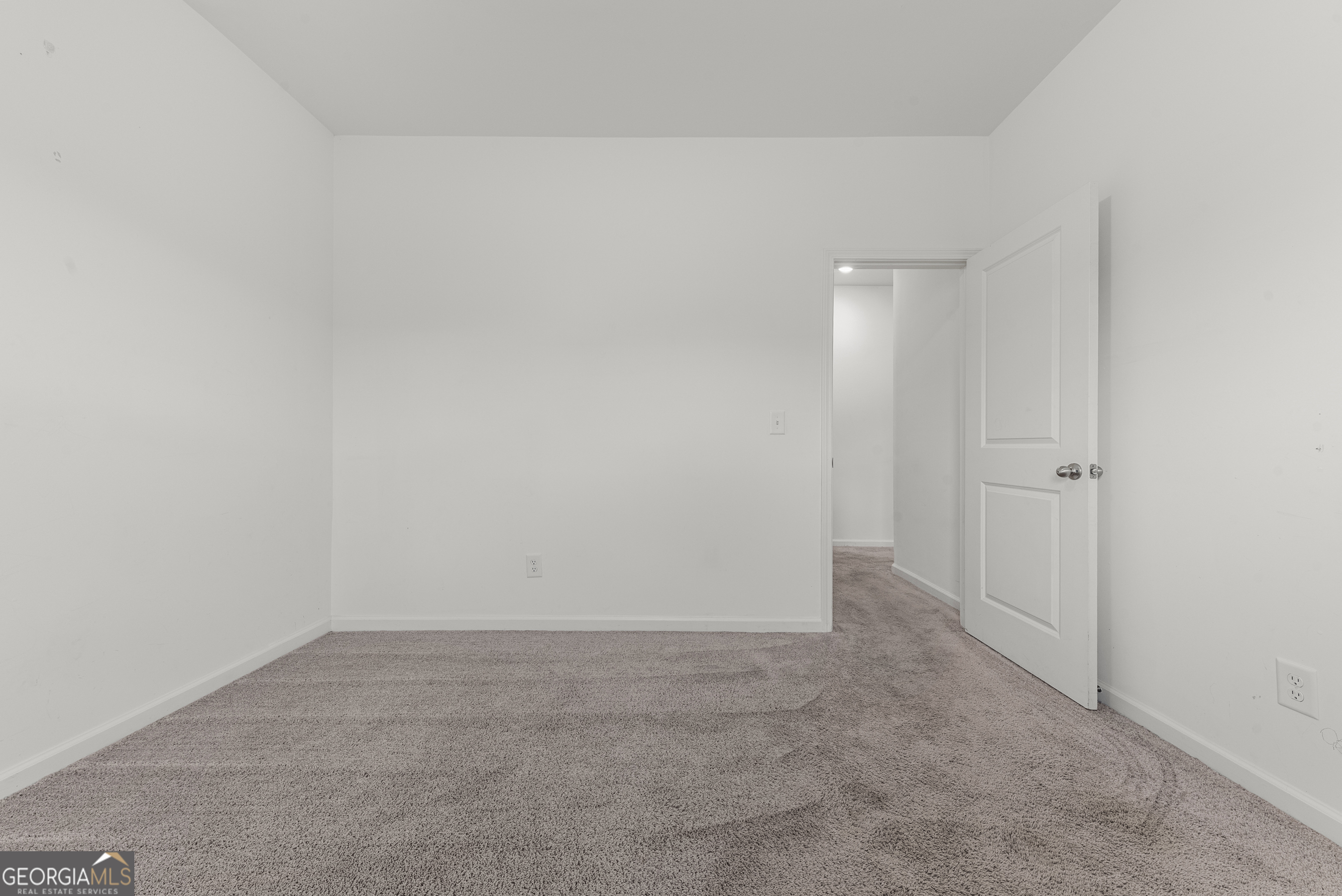 135 Ingle Drive Property Photo 39