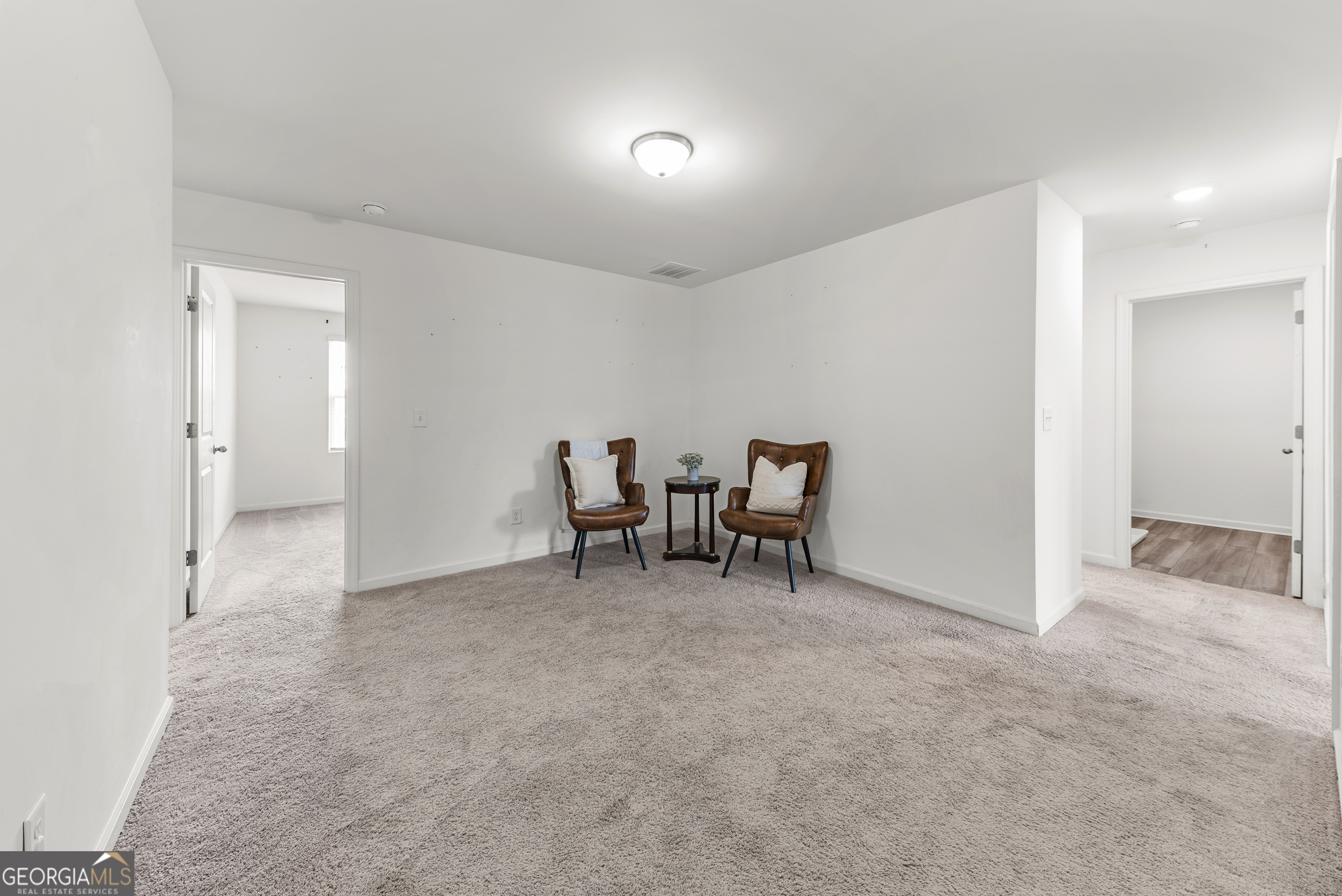 135 Ingle Drive Property Photo 43