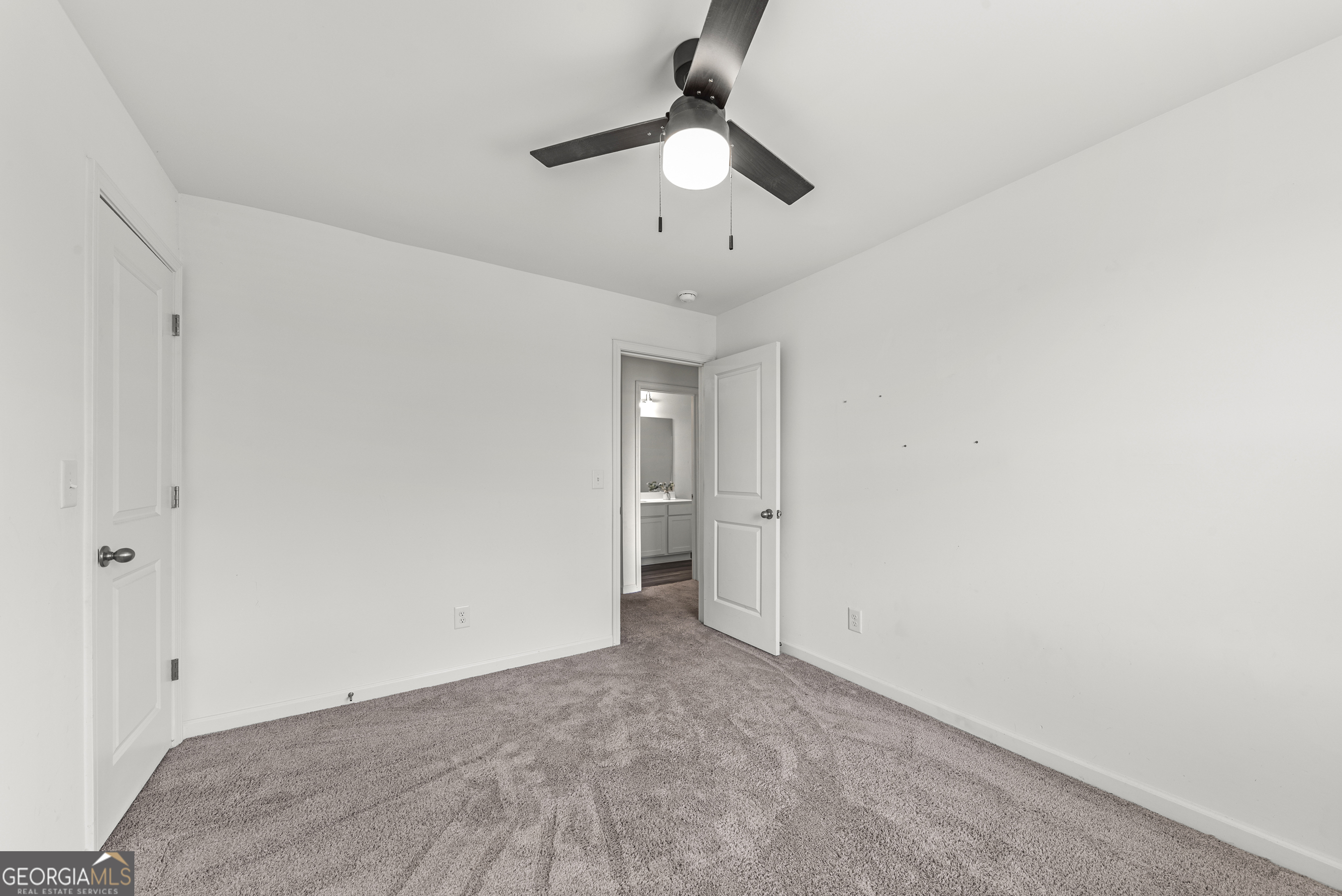 135 Ingle Drive Property Photo 48