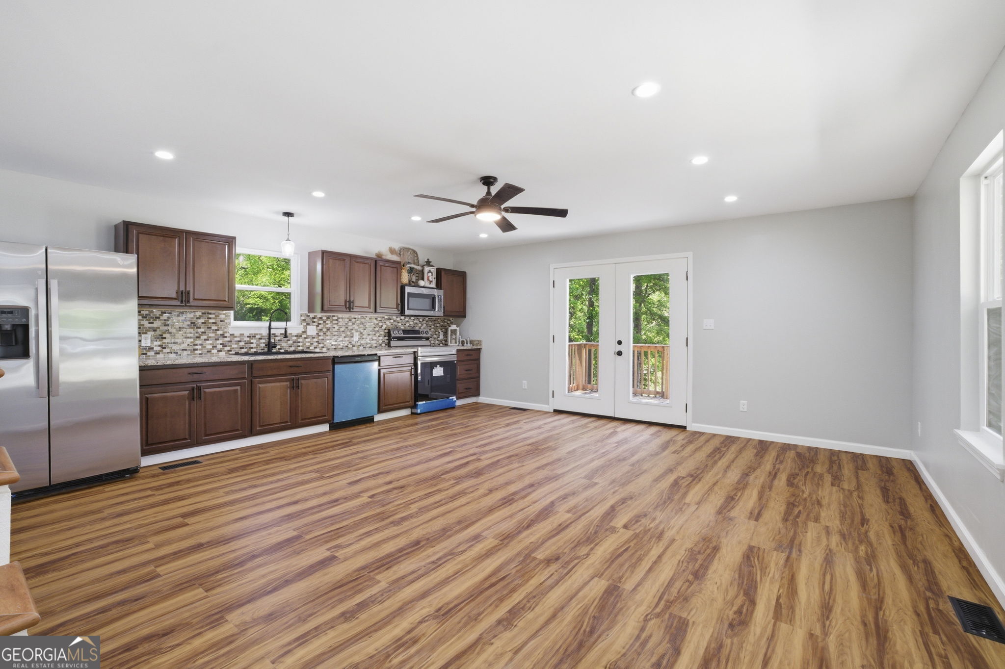 55 Reece Street Property Photo 3