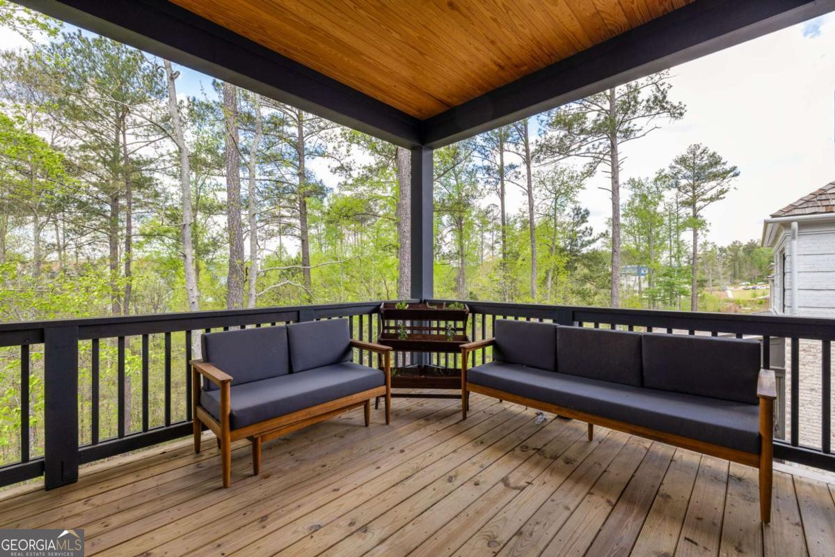 1126 Mado Loop Property Photo 13