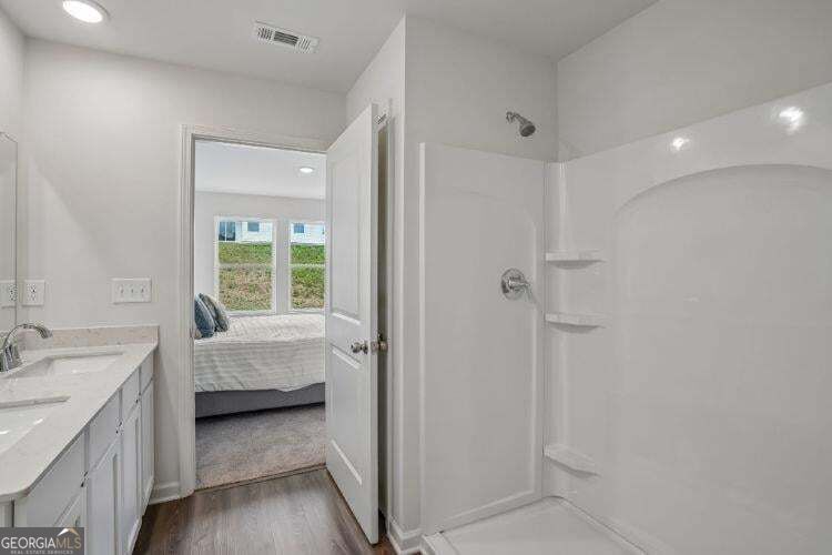 9 Barron Court Property Photo 13
