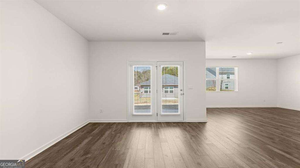 8563 Secretariat Drive Property Photo 32