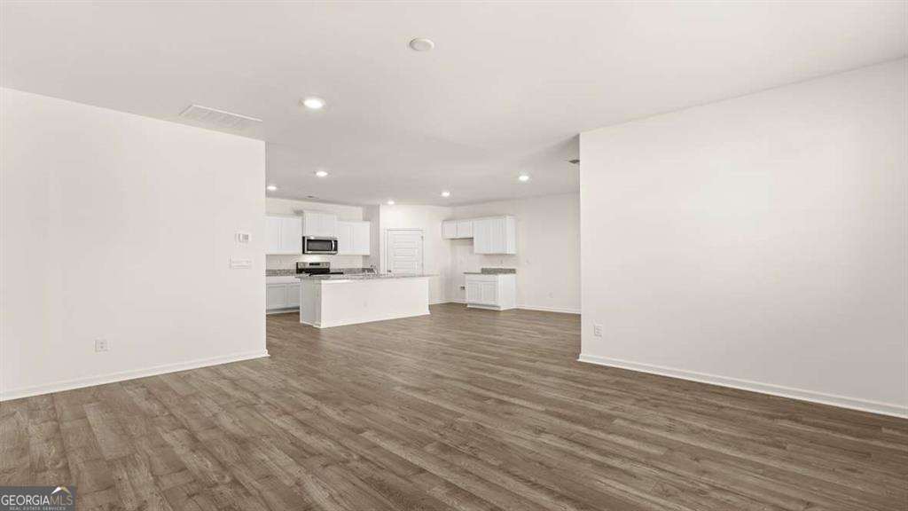 8563 Secretariat Drive Property Photo 36