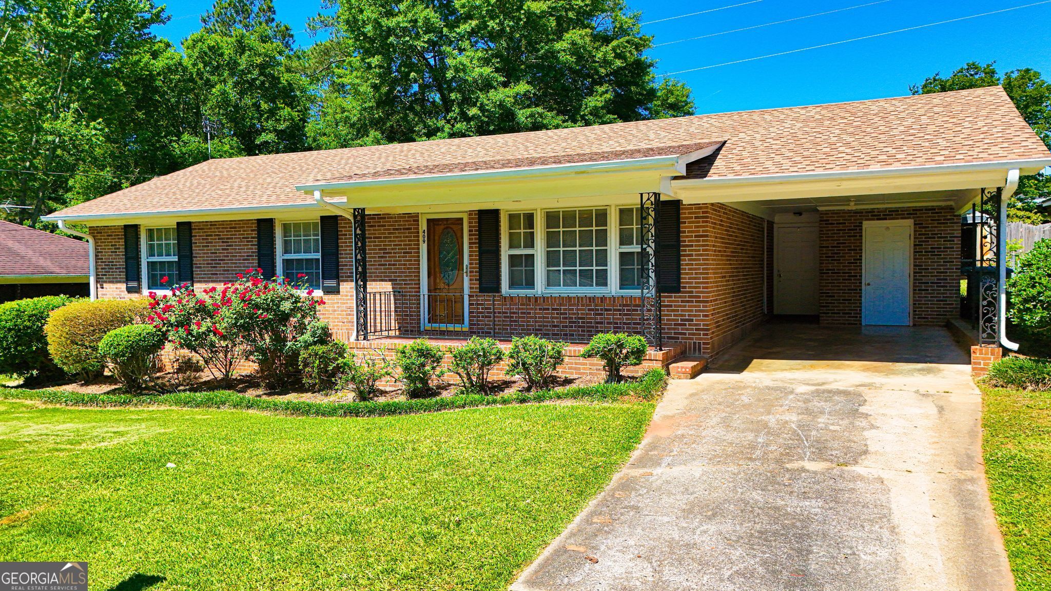 409 Dora Street Property Photo 1