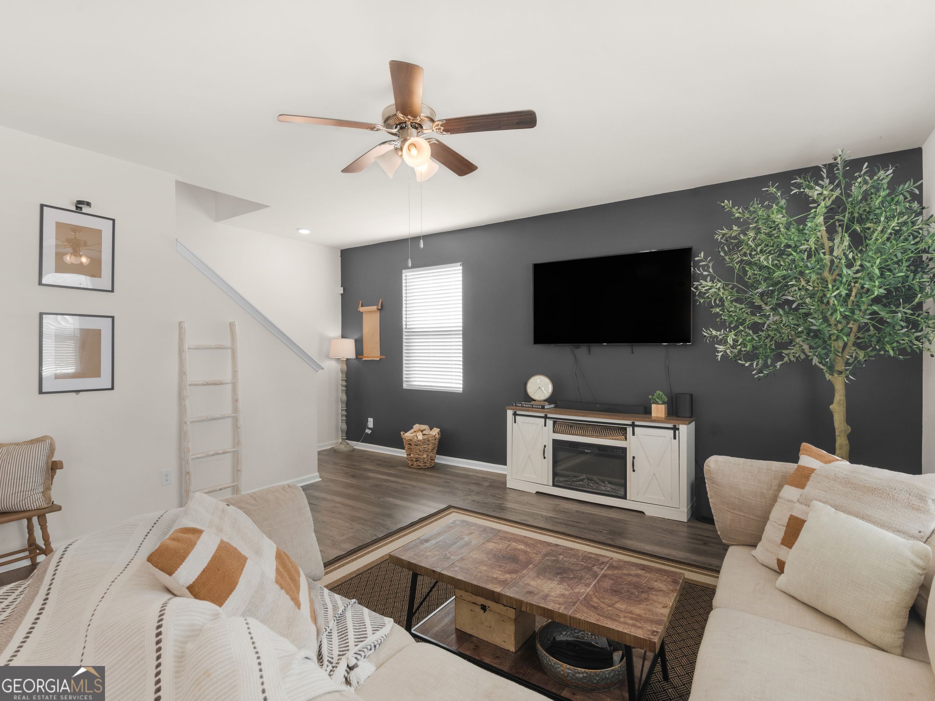 205 Montgomery Drive Property Photo 2