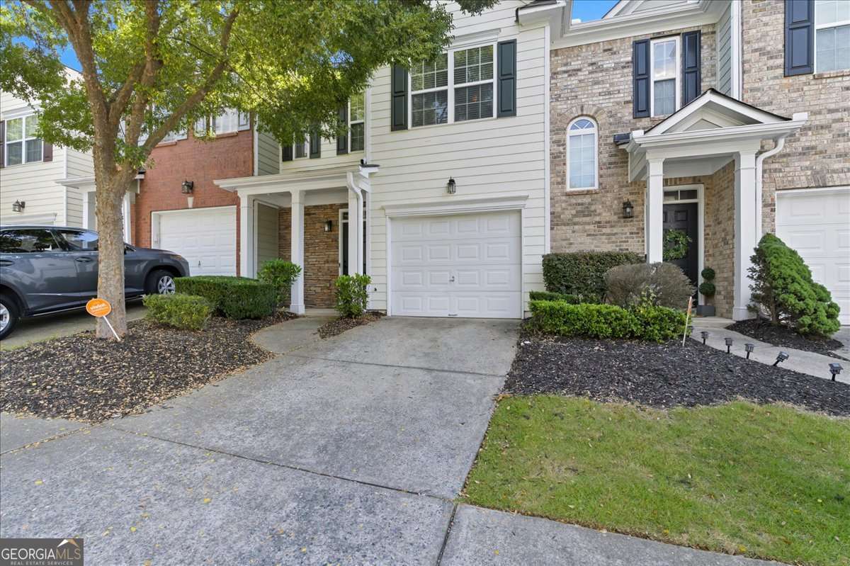 3311 Thornbridge Drive Property Photo 1