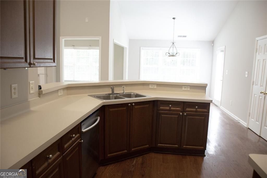 982 Apalachee Run Trail Property Photo 7