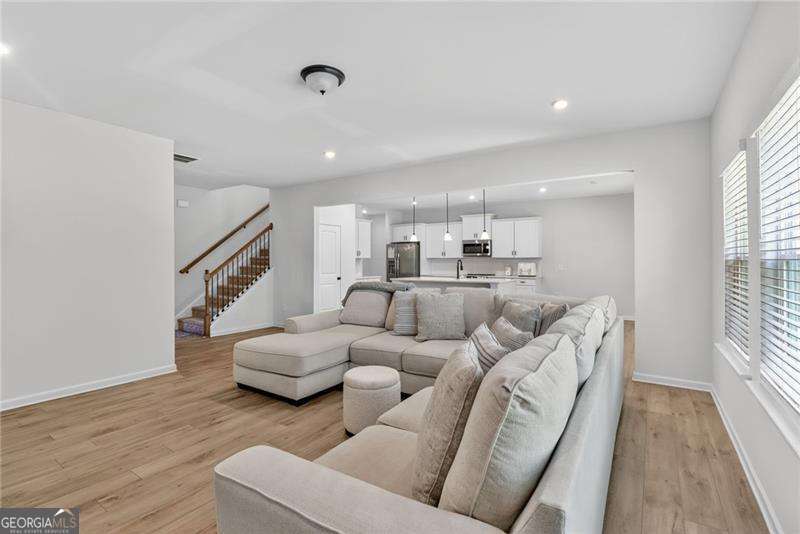 229 Sycamore Drive Property Photo 13