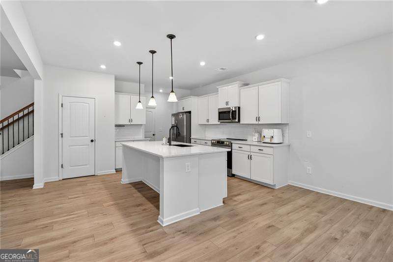 229 Sycamore Drive Property Photo 16