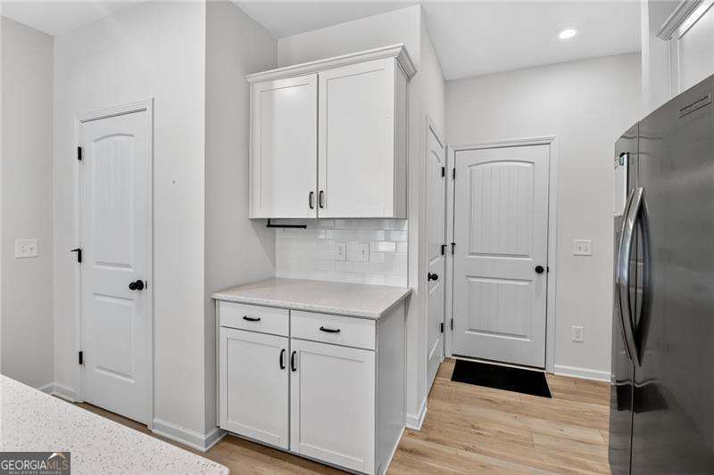 229 Sycamore Drive Property Photo 19