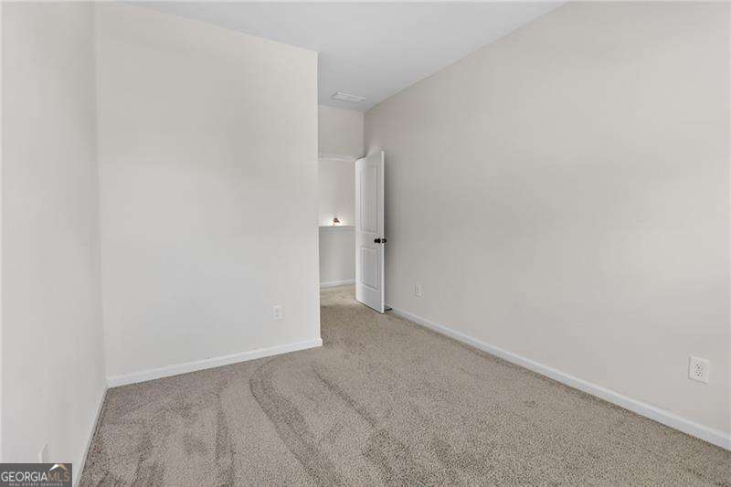 229 Sycamore Drive Property Photo 25