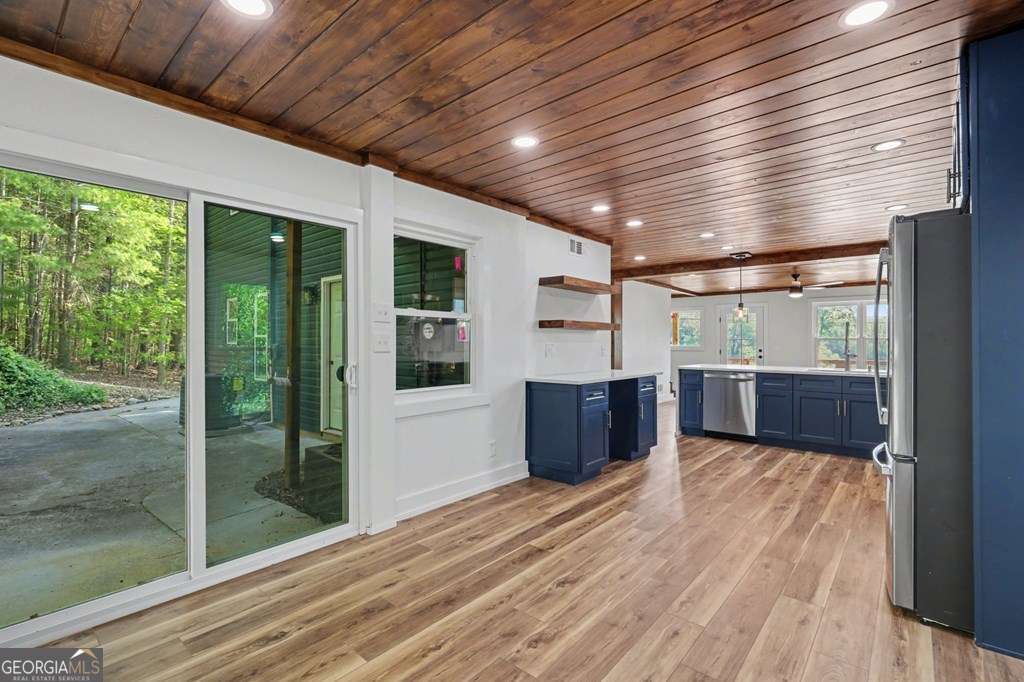 233 Bradshaw Road Property Photo 18