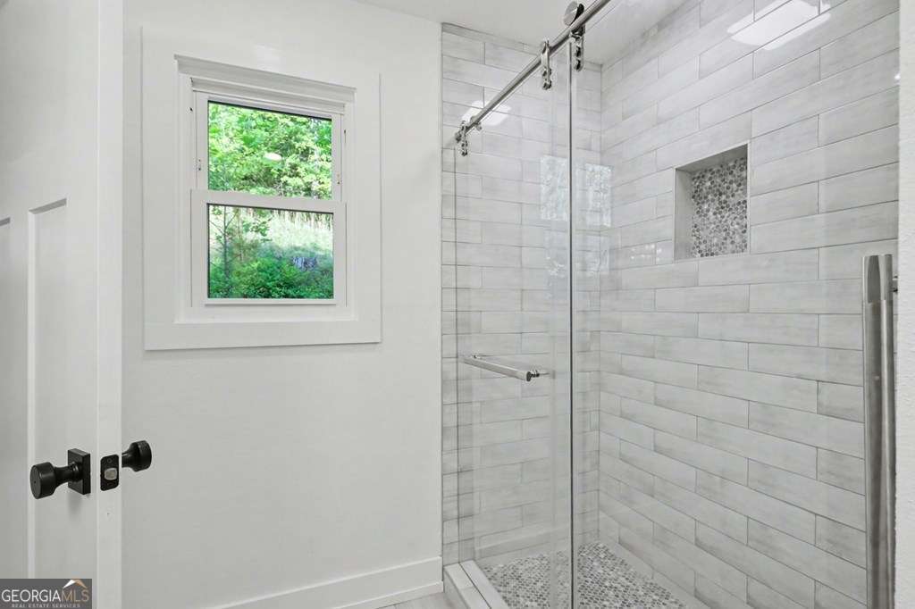 233 Bradshaw Road Property Photo 21